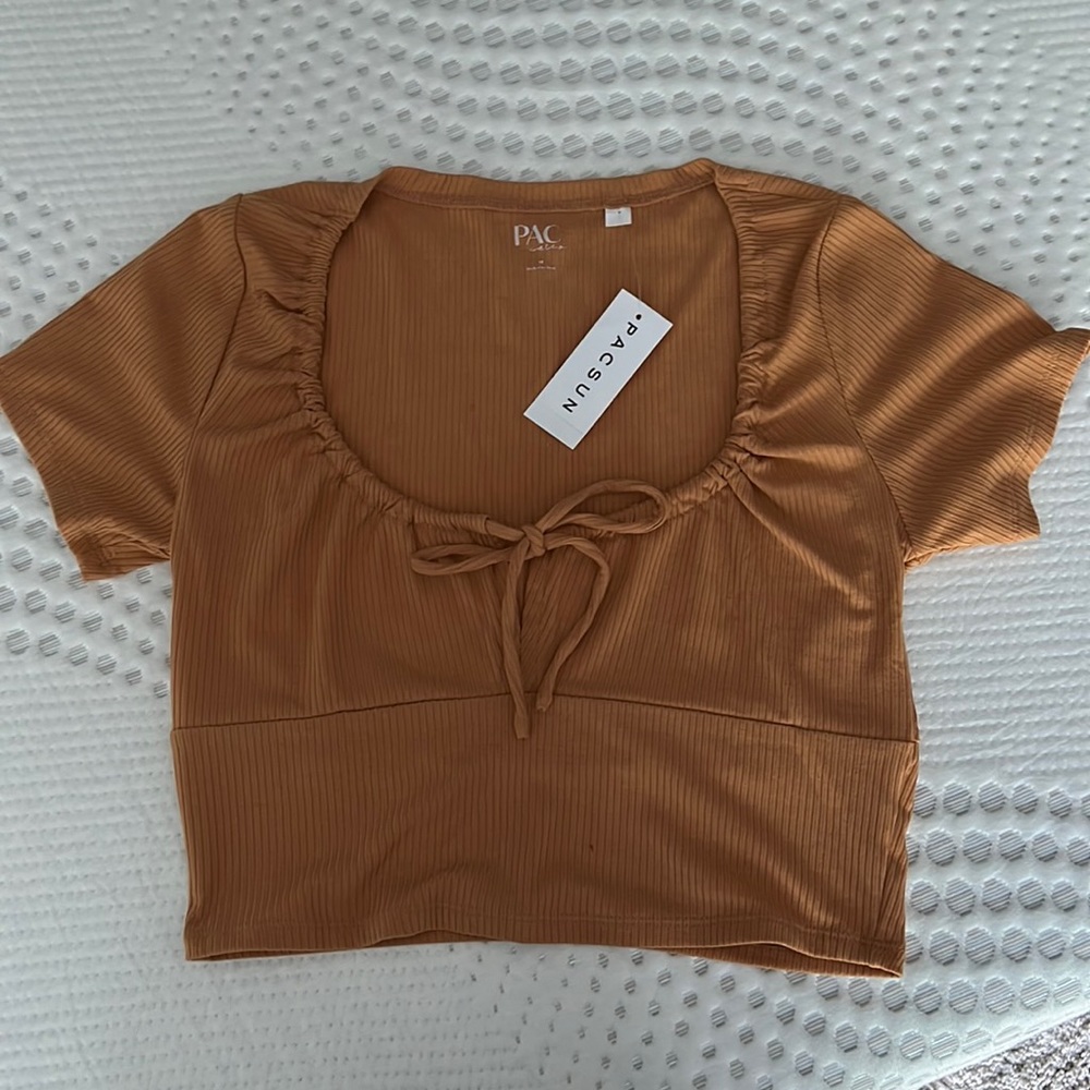 New crop top from pacsun